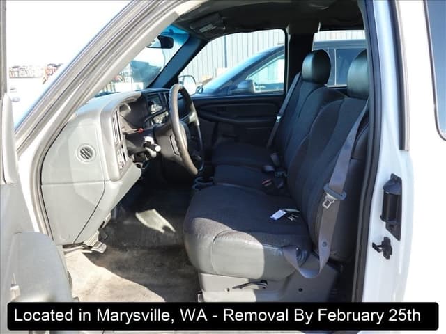 Image of Chevrolet 1500 equipment image 3