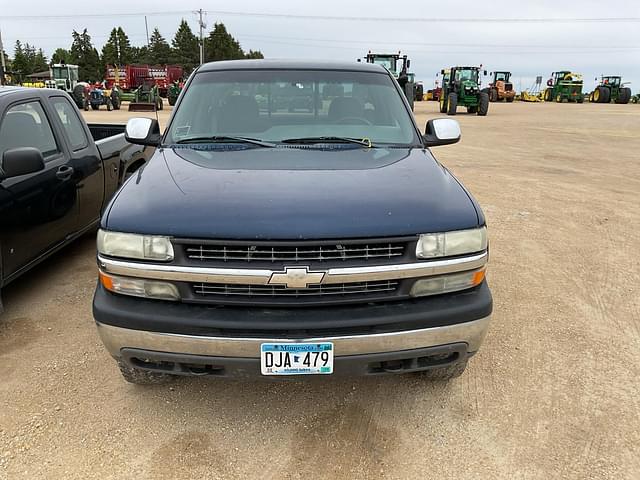 Image of Chevrolet 1500 equipment image 1