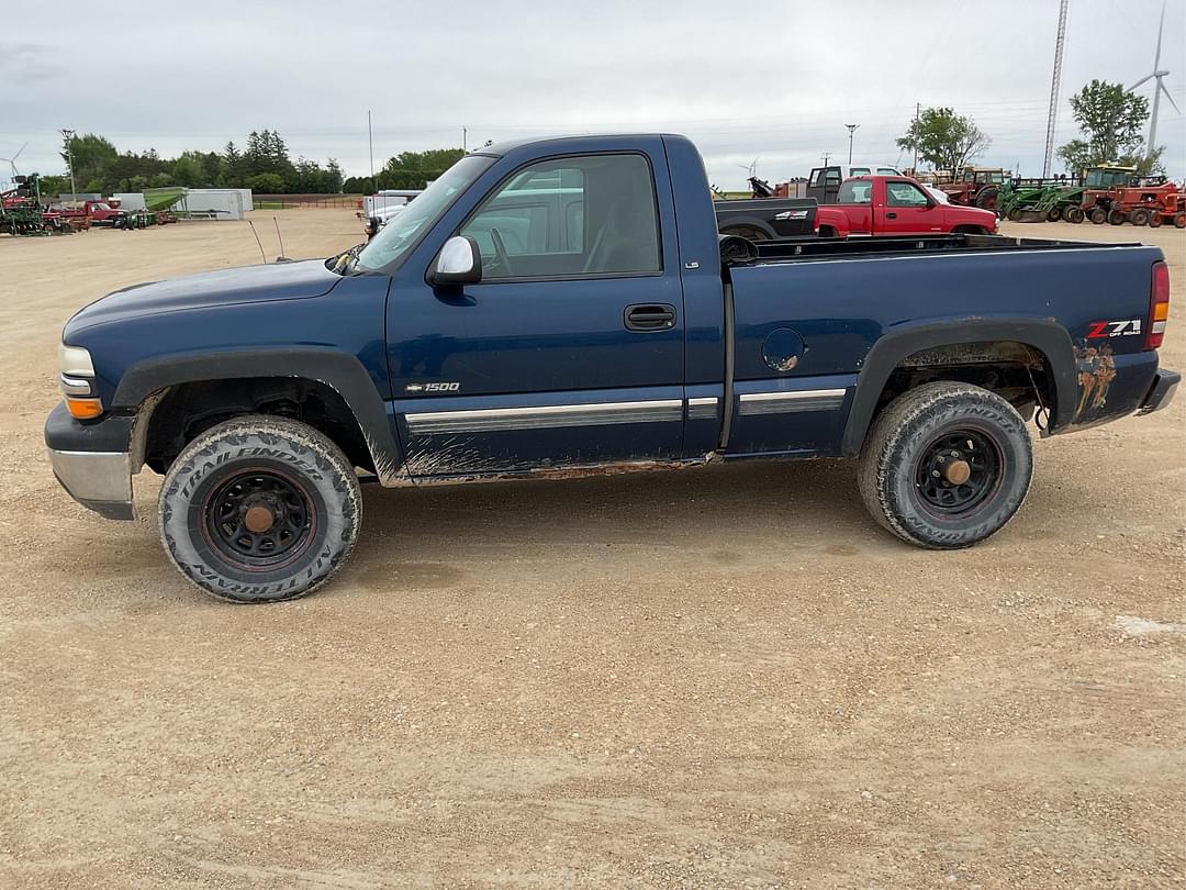 Image of Chevrolet 1500 Primary image
