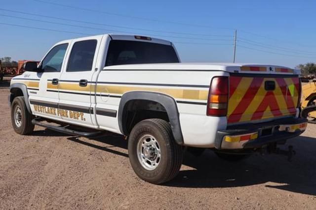 Image of Chevrolet 2500 equipment image 4