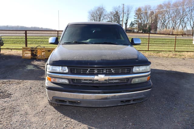 Image of Chevrolet 1500 equipment image 1