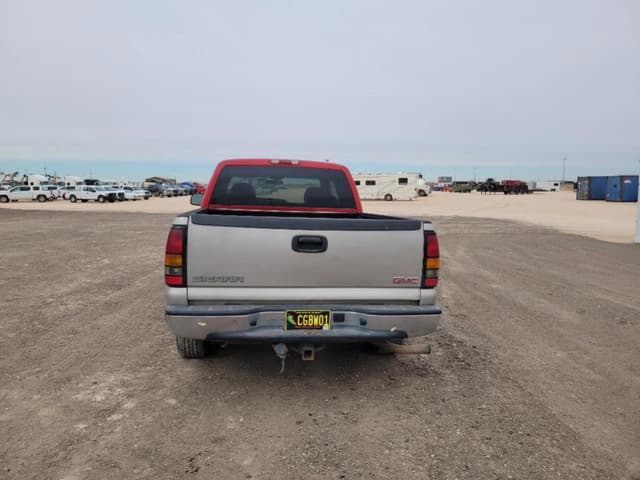 Image of Chevrolet 1500 equipment image 3