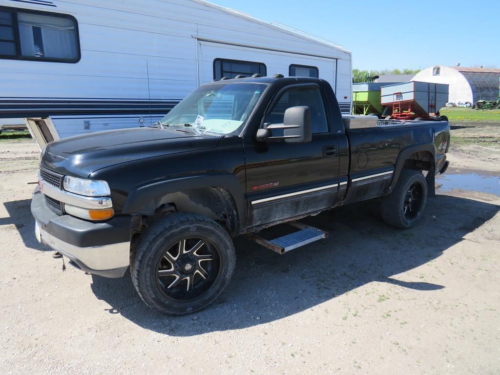 Image of Chevrolet 2500 Primary image