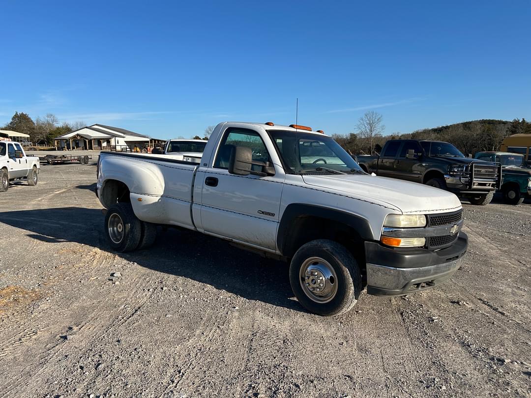 Image of Chevrolet 3500 Primary image