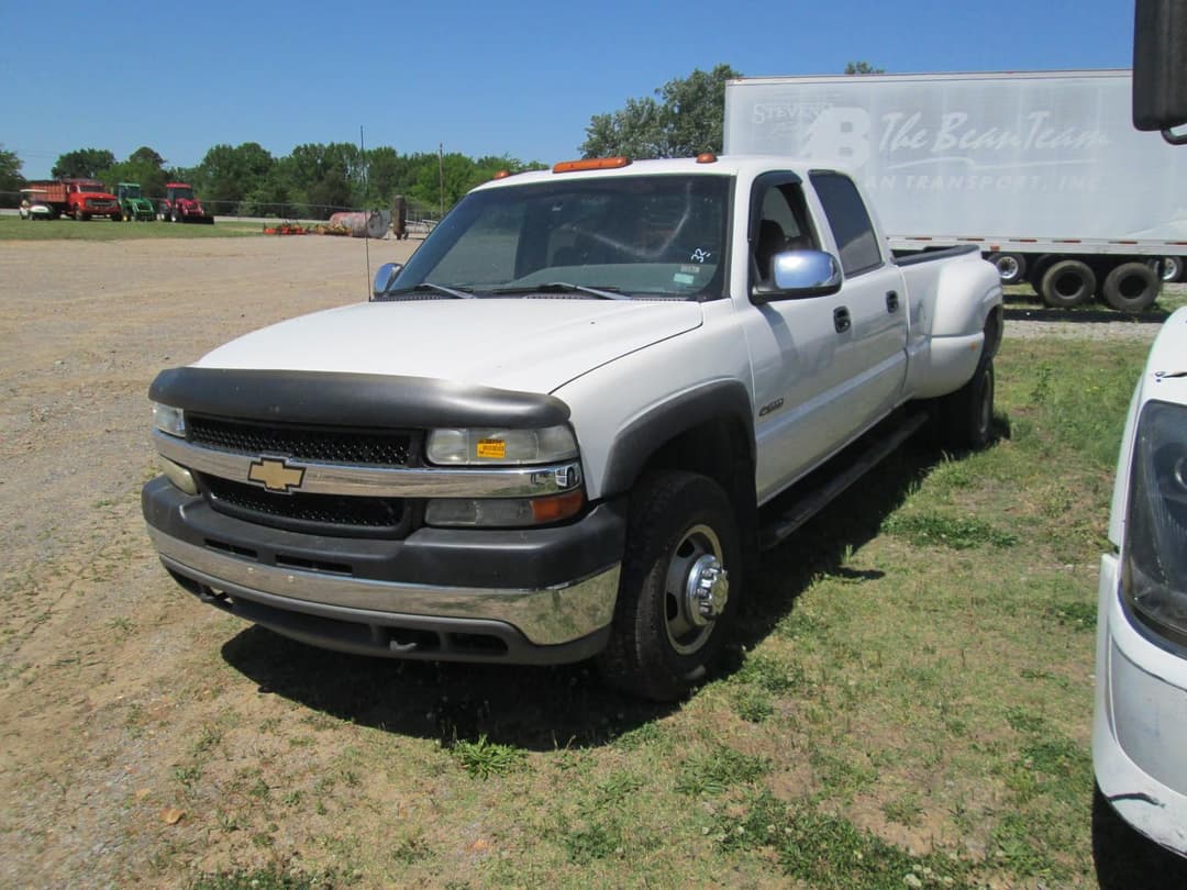 Image of Chevrolet 3500 Primary image