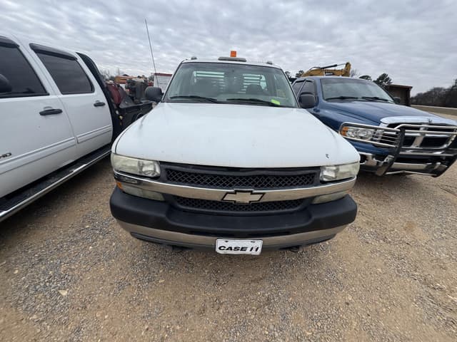 Image of Chevrolet 3500 equipment image 2