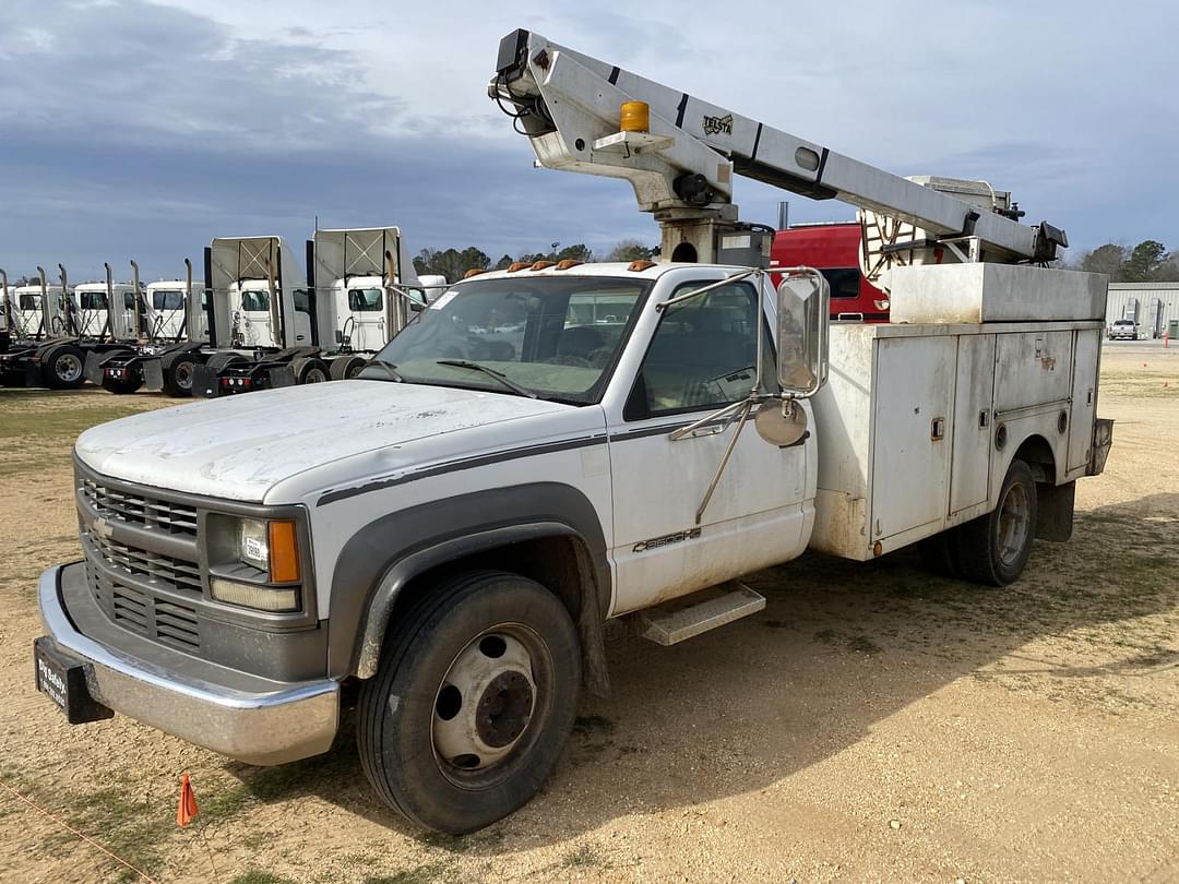 Image of Chevrolet 3500 Primary image