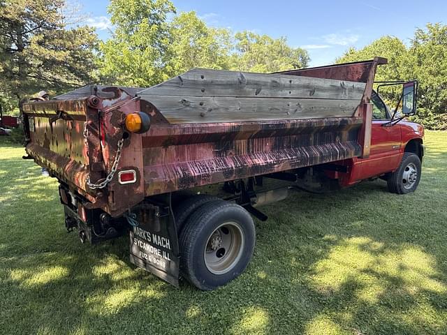 Image of Chevrolet 3500 equipment image 4