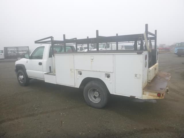 Image of Chevrolet 3500 equipment image 3