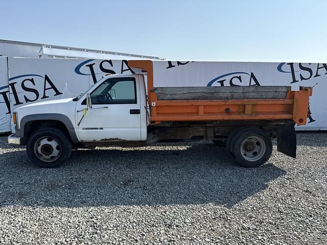 Image of Chevrolet 3500HD equipment image 1
