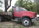 2001 Chevrolet C6500 Image