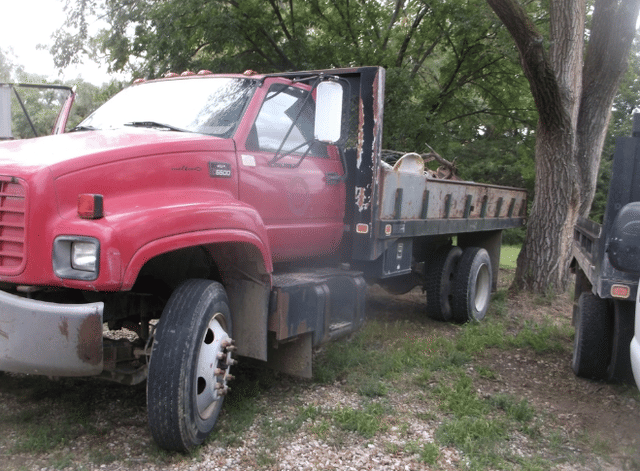Image of Chevrolet C6500 equipment image 3