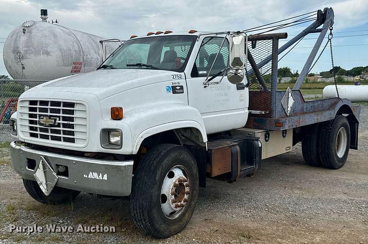 Image of Chevrolet C7500 Primary image