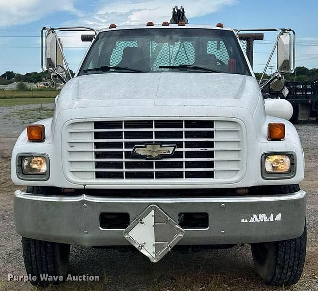 Image of Chevrolet C7500 equipment image 1