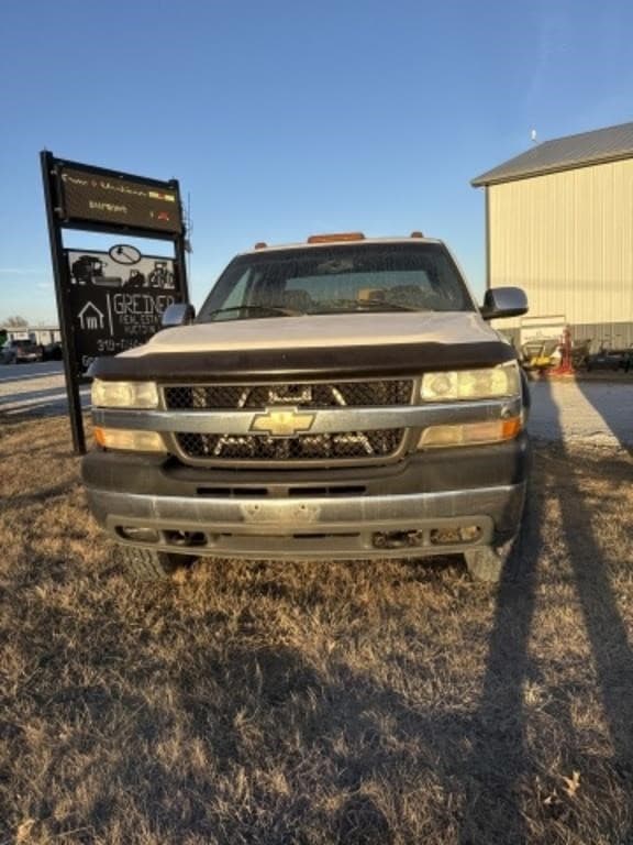 Image of Chevrolet 3500 equipment image 1