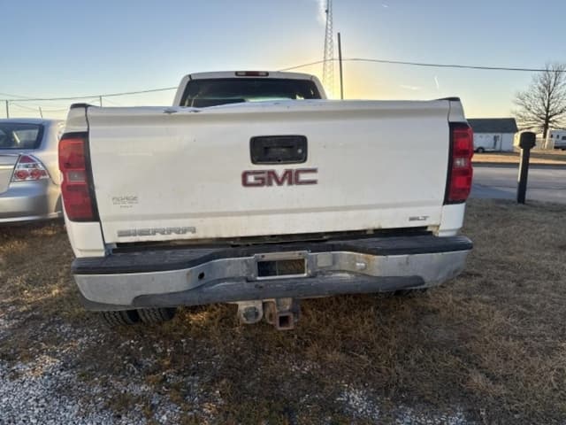 Image of Chevrolet 3500 equipment image 4