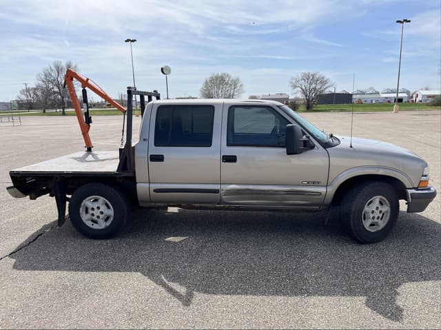 Image of Chevrolet S10 equipment image 3
