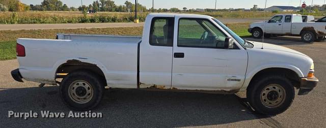 Image of Chevrolet S10 equipment image 3