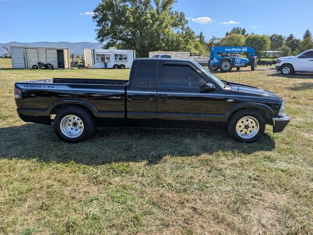 Image of Chevrolet S10 equipment image 4