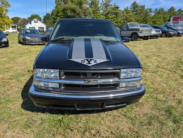 Image of Chevrolet S10 equipment image 1