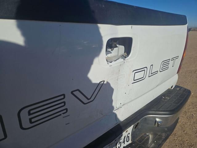 Image of Chevrolet 1500 equipment image 4