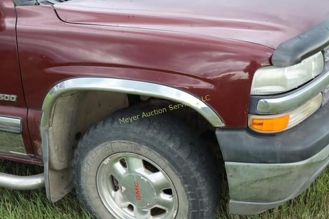 Image of Chevrolet 1500 equipment image 4