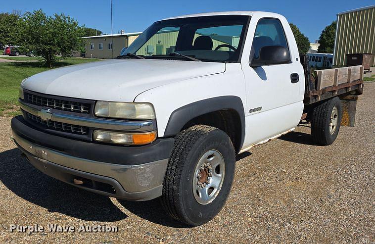 Image of Chevrolet 2500 Primary image