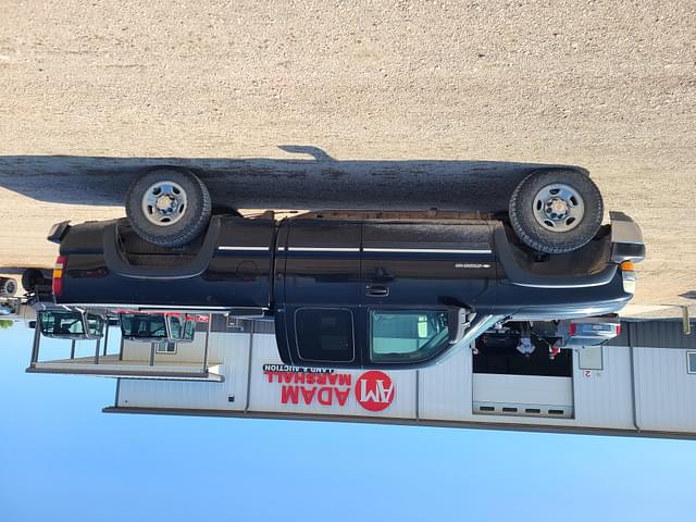 Image of Chevrolet 2500HD equipment image 4