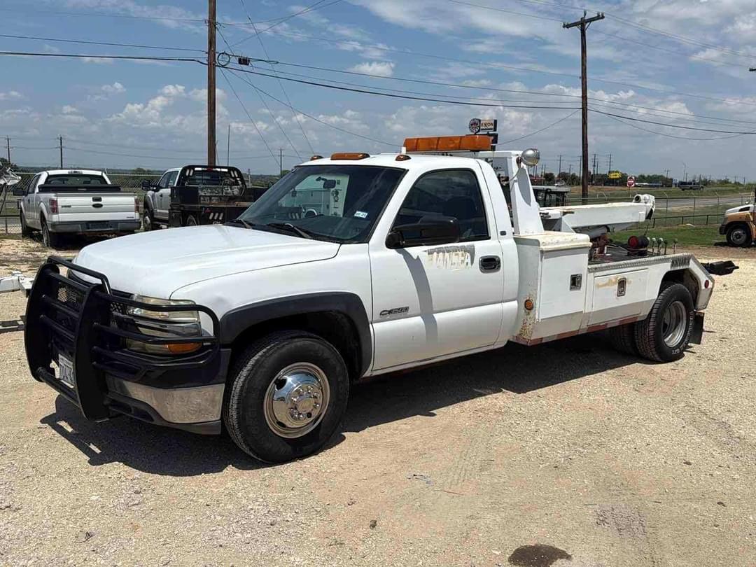 Image of Chevrolet 3500 Primary image