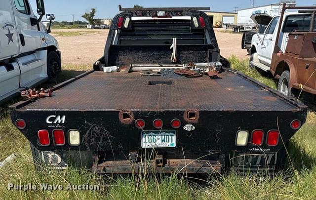 Image of Chevrolet 3500 equipment image 3