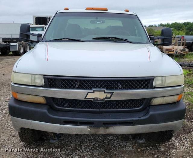 Image of Chevrolet 3500 equipment image 1
