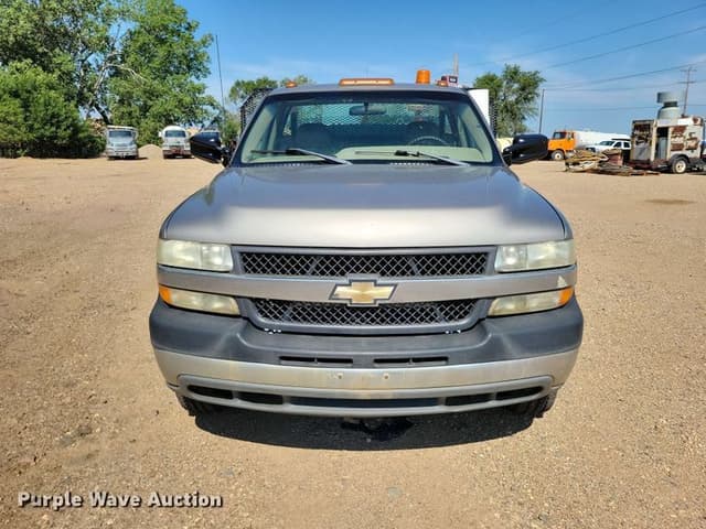 Image of Chevrolet 3500 equipment image 1