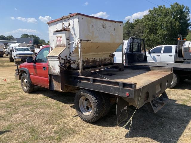 Image of Chevrolet 3500 equipment image 1