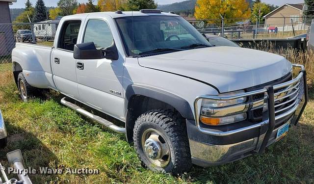 Image of Chevrolet 3500 equipment image 2