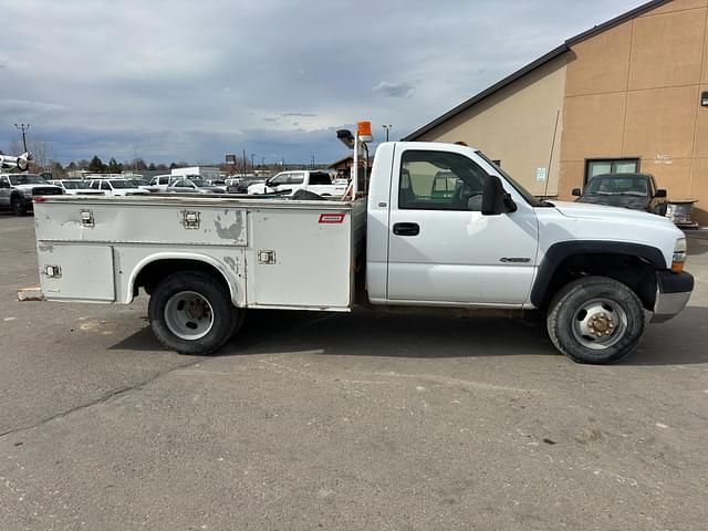 Image of Chevrolet 3500 equipment image 1