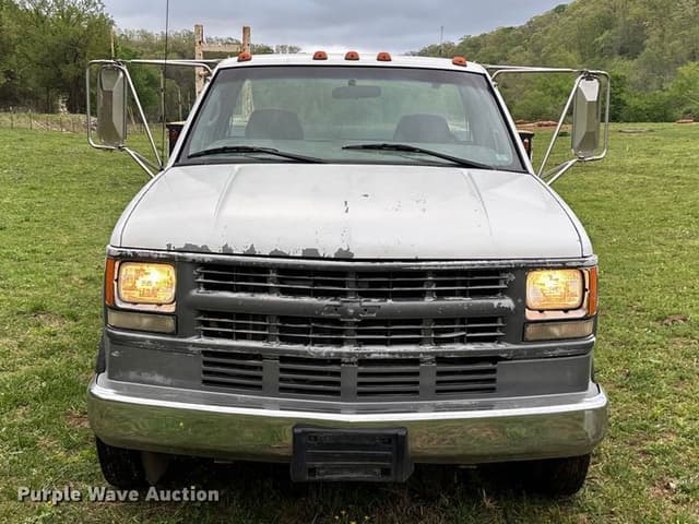 Image of Chevrolet 3500HD equipment image 1