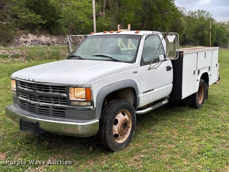 Image of Chevrolet 3500HD Primary image