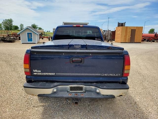 Image of Chevrolet K1500 equipment image 3