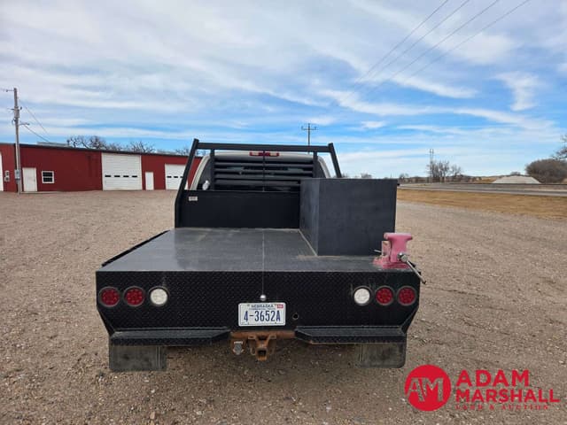 Image of Chevrolet 1500 equipment image 4