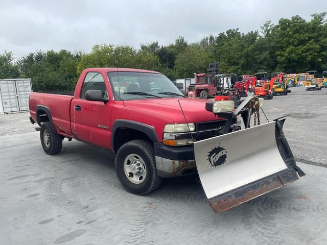 Image of Chevrolet 2500HD equipment image 1