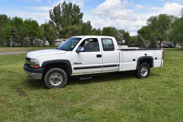Image of Chevrolet 2500HD equipment image 1
