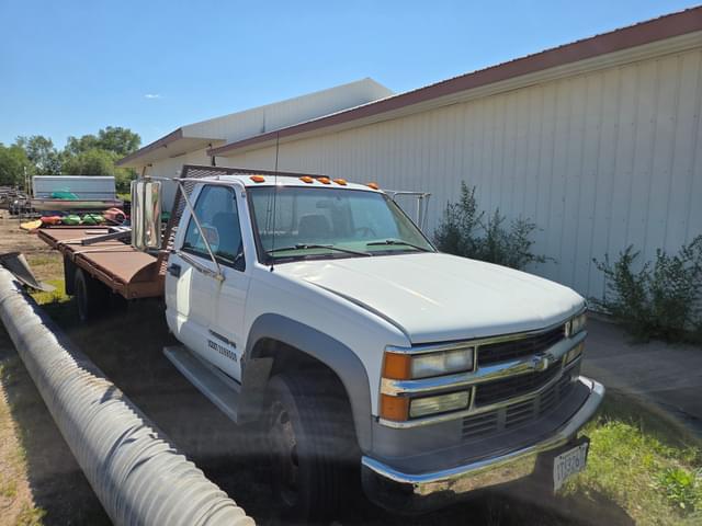Image of Chevrolet 3500HD equipment image 1