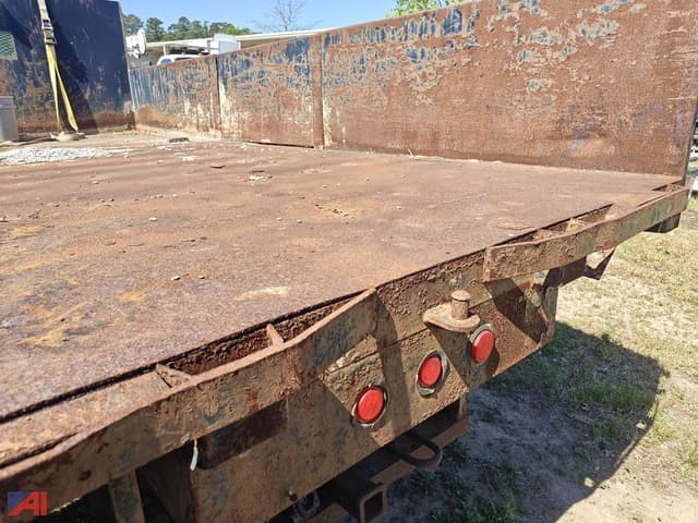 Image of Chevrolet 6500 equipment image 4