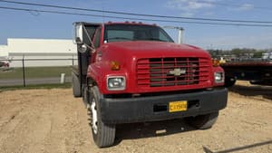 2001 Chevrolet C6500 Image