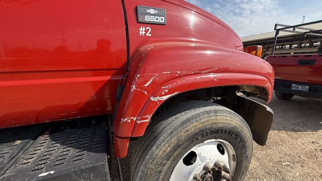 Image of Chevrolet C6500 equipment image 4