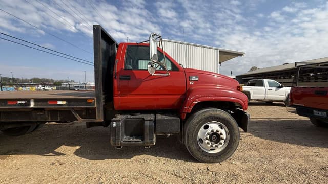 Image of Chevrolet C6500 equipment image 2