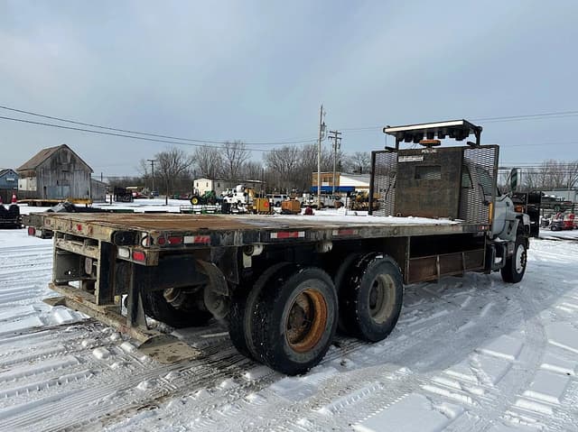 Image of Chevrolet C8500 equipment image 4