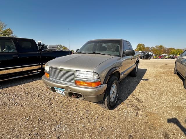 Image of Chevrolet S10 equipment image 3
