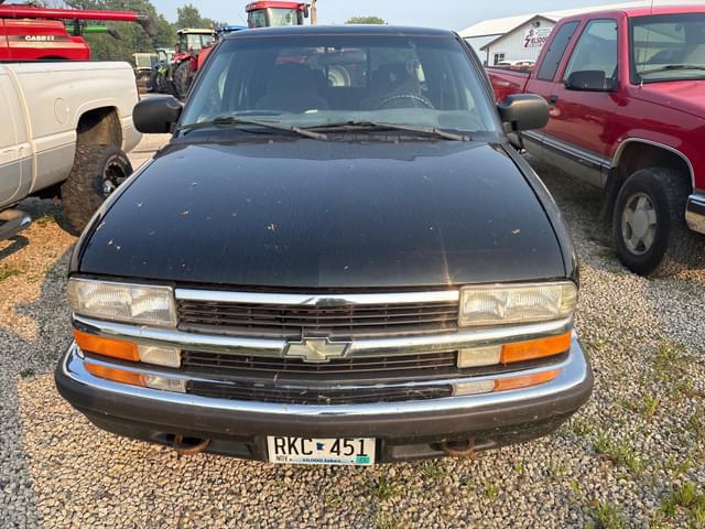 Image of Chevrolet S10 equipment image 1