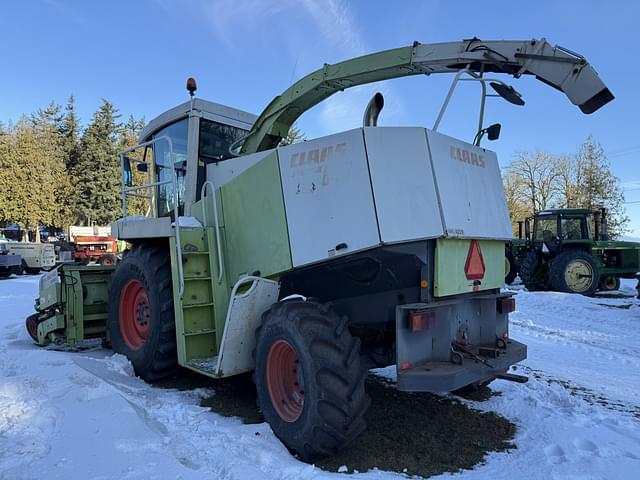 Image of CLAAS Jaguar 840 equipment image 3